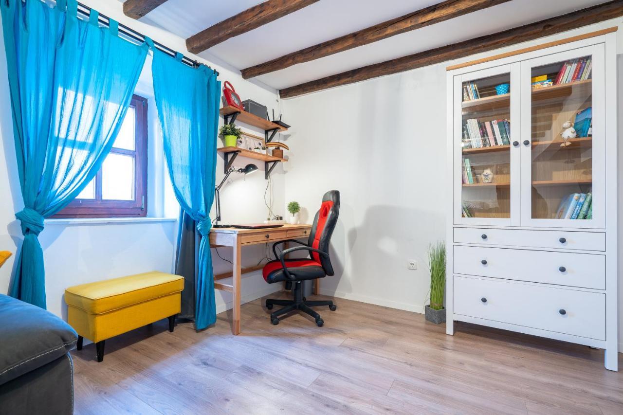 Holiday House Nova Stara Baška المظهر الخارجي الصورة