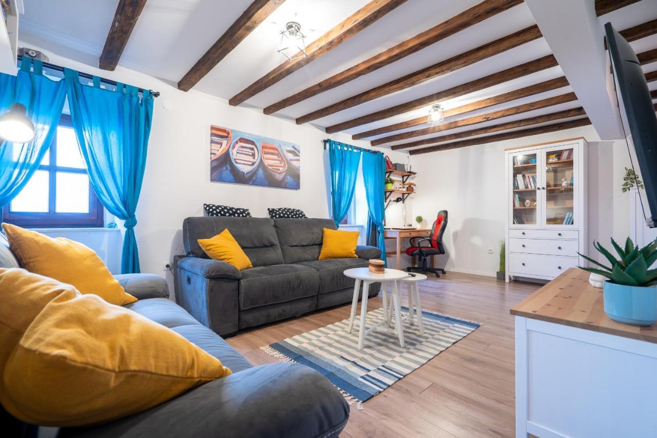 Holiday House Nova Stara Baška المظهر الخارجي الصورة