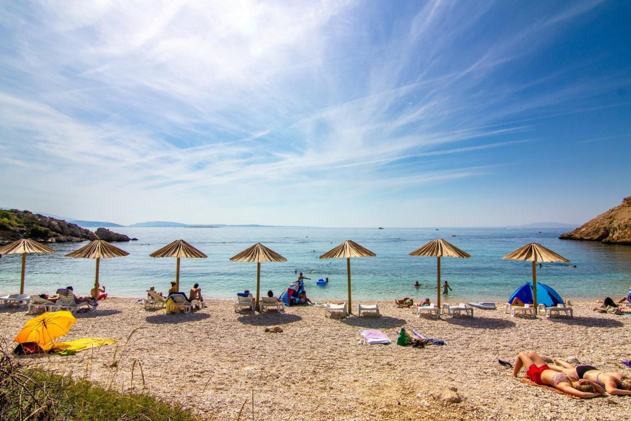 Holiday House Nova Stara Baška المظهر الخارجي الصورة