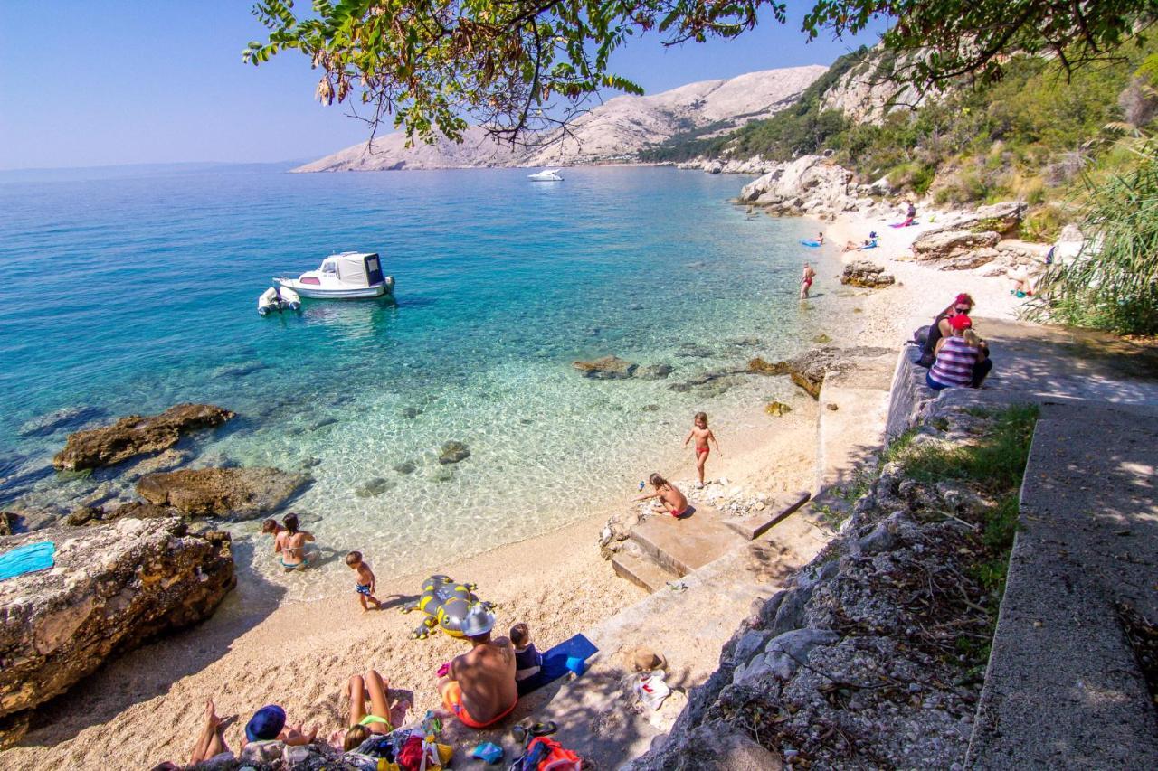 Holiday House Nova Stara Baška المظهر الخارجي الصورة